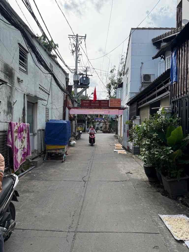 Cần bán căn nhà góc 2 mặt tiền HXH p tân quy,dt:5x20 giá 6tỷ - Ảnh 2