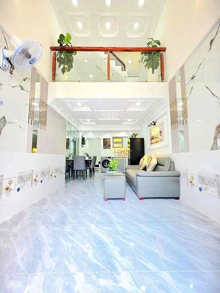 Nhà Gần trường Lâm Văn Bền 3 Tầng Ngay trung Tâm Nhà Bè - Ảnh 3