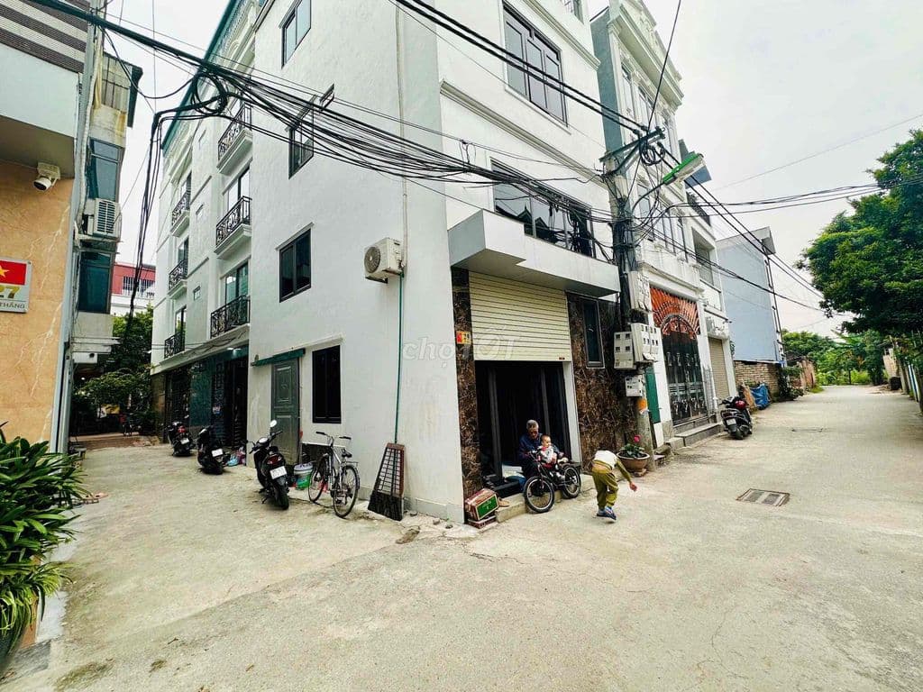 Hot chính chủ gửi bán nhà ở An Thắng- Biên Giang 35mX5t, giá 4,5tỷ