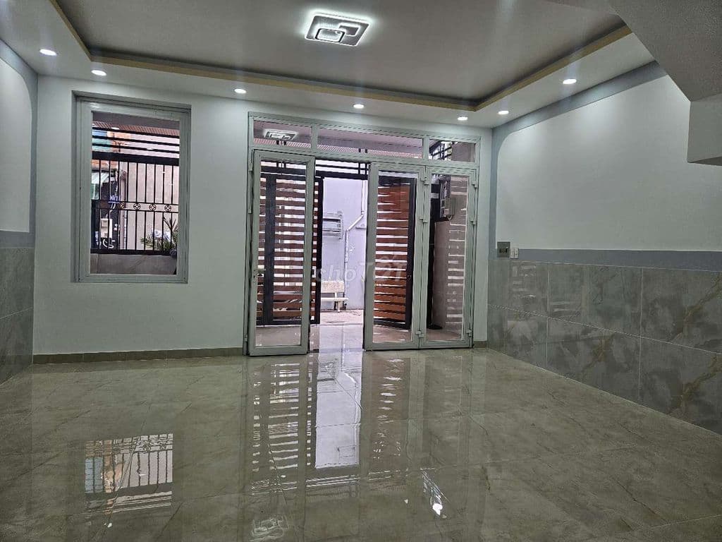 Hiếm ! Giá 4,8 tỷ, DT 65m2, 5x13m, 3PN, sổ A4, hẻm 5m Lê Văn Quới - Ảnh 3