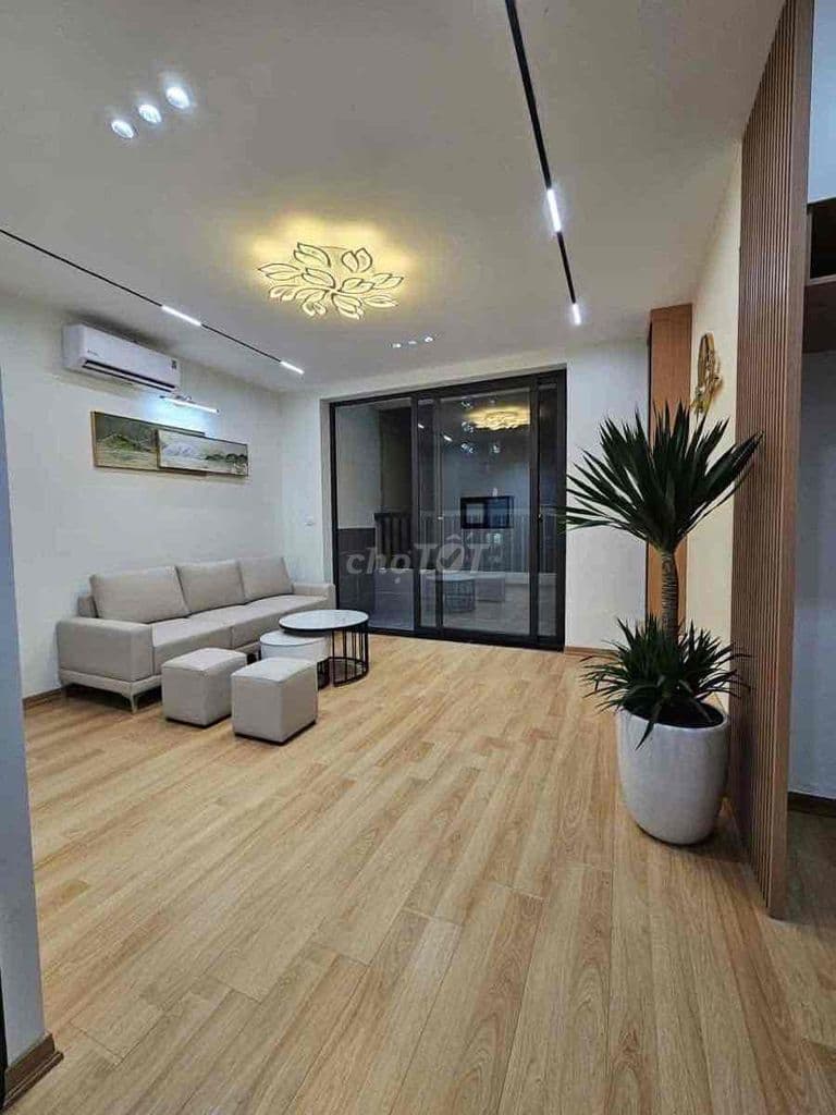 Bán chung cư C2 X2 - Đại Kim 70m2 - Kim Giang - Lô góc, 2 ngủ, 2wc - Ở