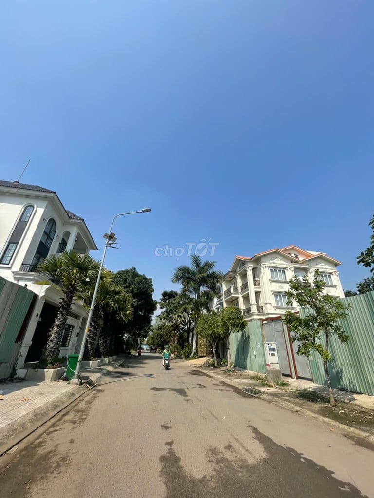 Bán gấp nhà Cấp 4. 22/4 Đặng Thùy Trâm DT 6,5X20M.GPXD Trệt Lửng 3 Lầu - Ảnh 3