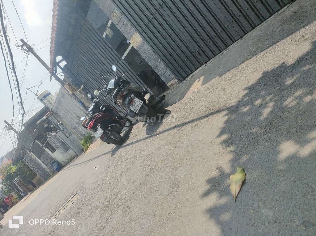 BÁN NHÀ 4 TẦNG DTSD 240 HẺM XE HƠI ĐƯỜNGNGUYỄNẢNHTHỦPHƯỜNGTRUNG MỸTÂY - Ảnh 2