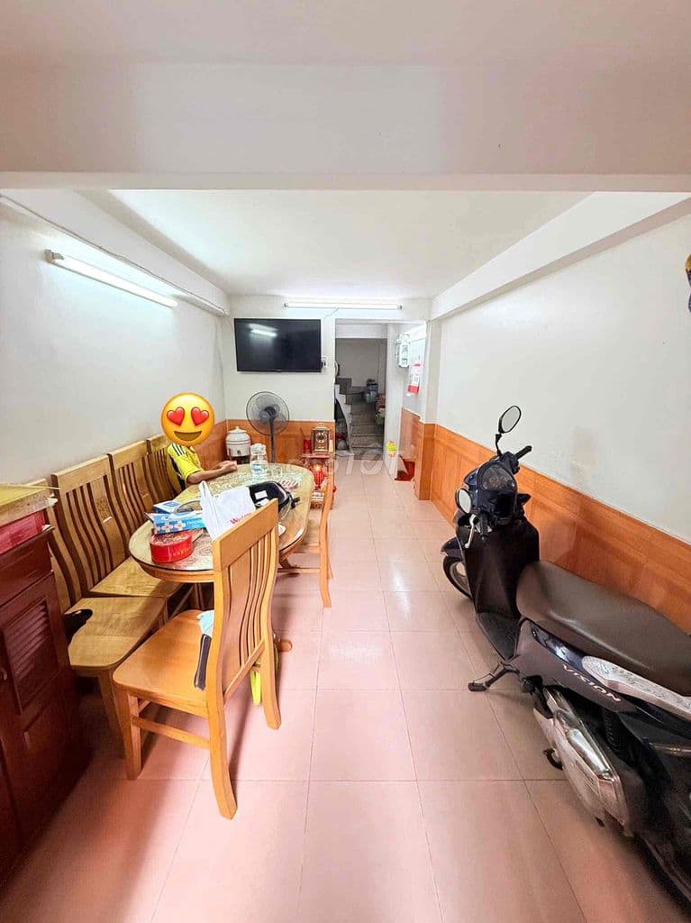 Nhà 4 tầng 3PN giá tốt - Ảnh 2