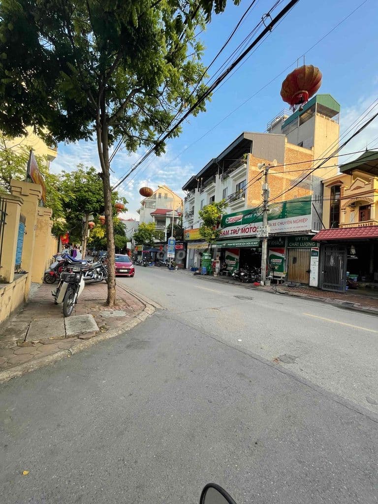 chính chủ bán nhà c4 Phú Thượng Tây Hồ 5,95 tỷ sổ đỏ sẵn giao dich