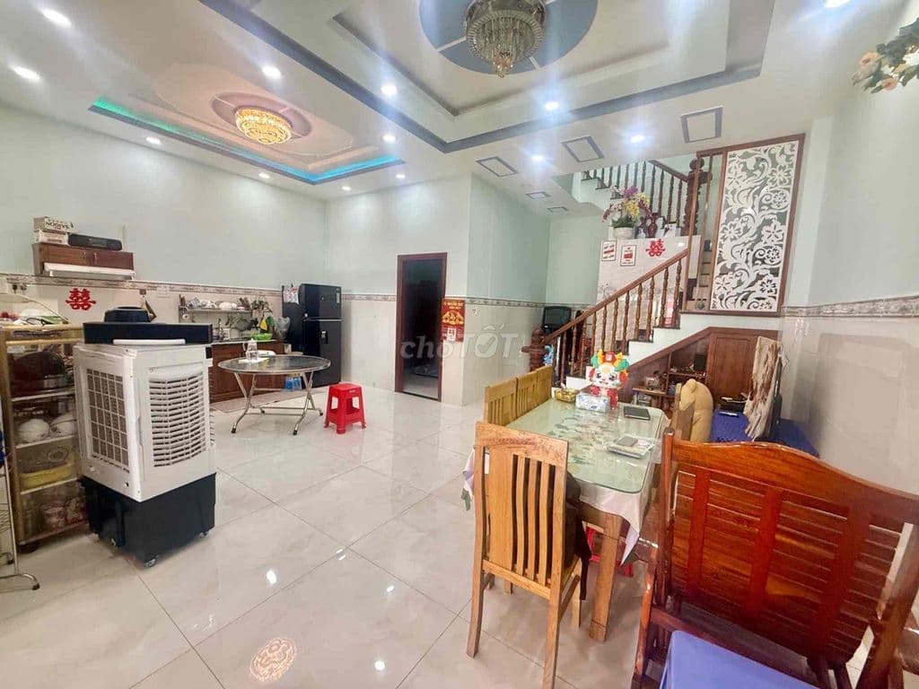 Mặt tiền kinh doanh giá rẻ ngay chung cư Sunview vành đai 2 Tam Bình