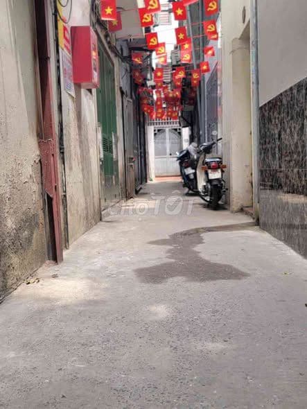 bán nhà 5 tầng Hoàng Mai giá 5.8 tỷ