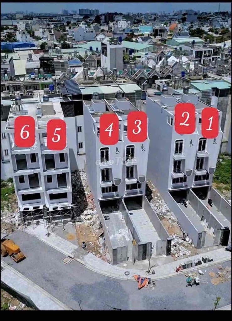 Bán 06 nhà phố DT hiếm có 4m x 30m xây 4.5 tầng có thang máy, hơn 6 tỷ