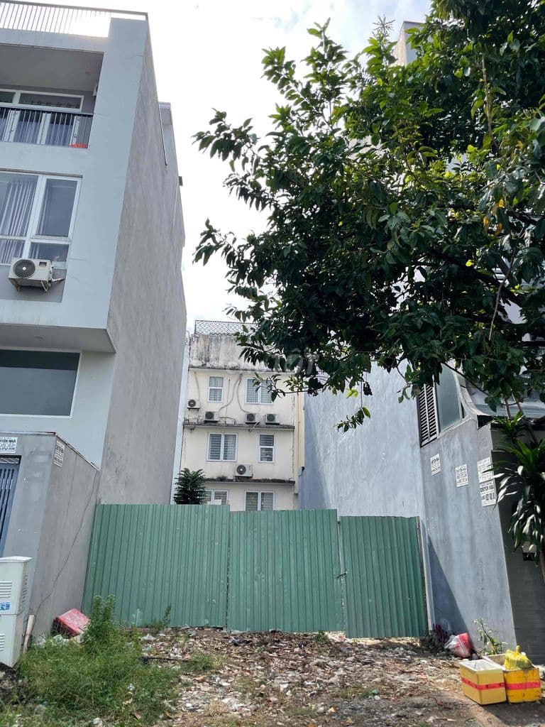 Chính chủ gửi bán Lô đất 6m x 20m, đường nhựa rộng 12m Đặng Thuỳ Trâm