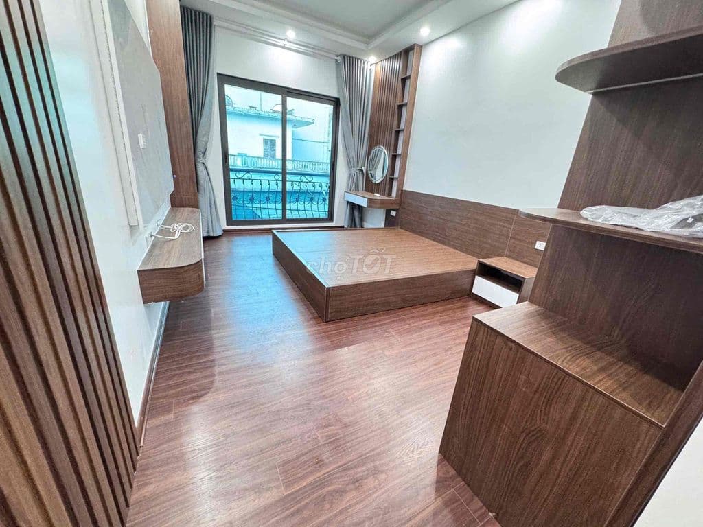 siêu phẩm nhà 4 tầng x59m mt 5,6m ngõ thông kd nhỏ , oto nhỉnh 10ty - Ảnh 2