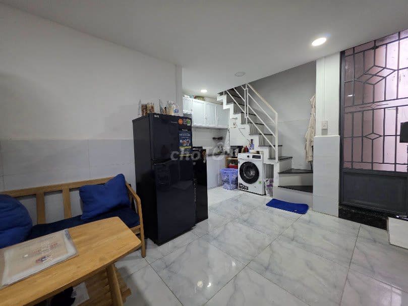 Nhà chính chủ 1T2L. mua bán vi bằng ngay Thống Nhất