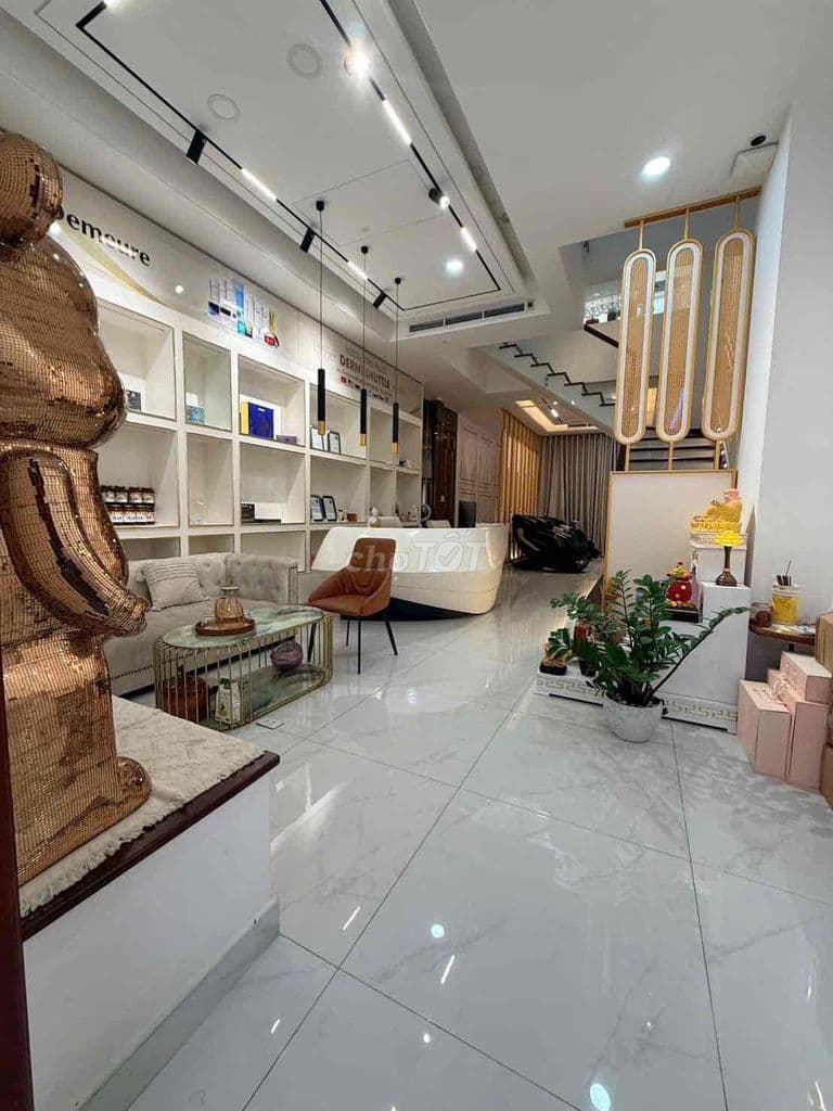 🐳★ Giá : 23.5tỷ Nhà đẹp, full nội thất Cityland park Hills - Ảnh 3