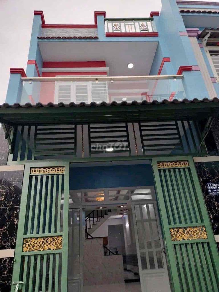 cần bán căn nhà 1 trệt 1 lầu 2pn2wc