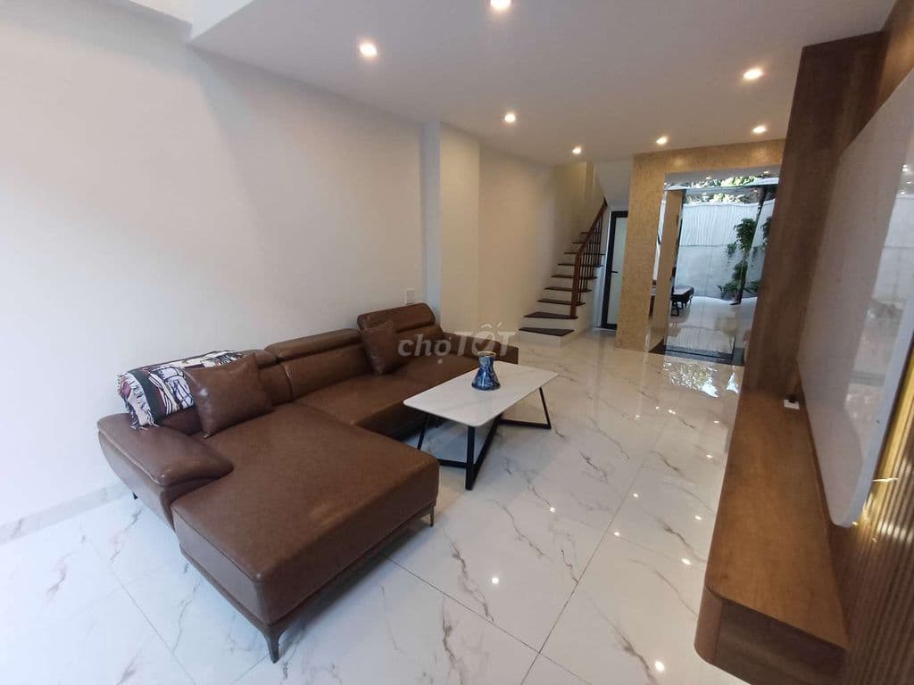 CHỈ HƠN 8 TỶ THANG MÁY Ô TÔ ĐỖ CỬA 44M2 LÔ GÓC - Ảnh 2