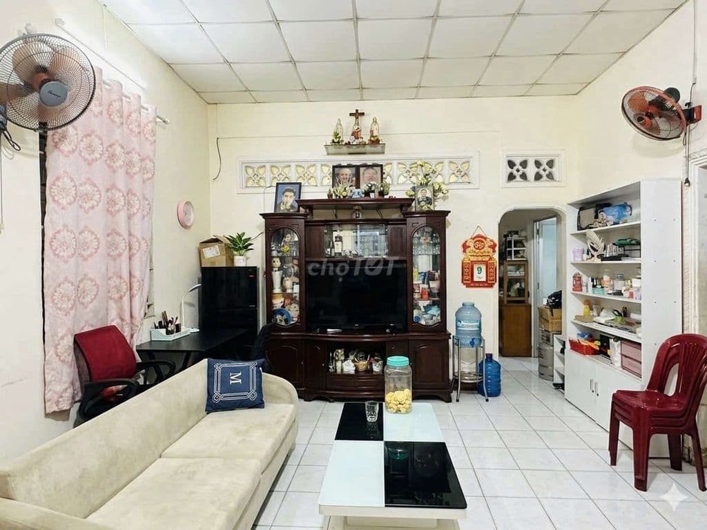 5,98 TỶ CHO CĂN GÓC 2 MẶT TIỀN NGAY VINCOM LÊ VĂN VIỆT Q9'90M2,Xây mới
