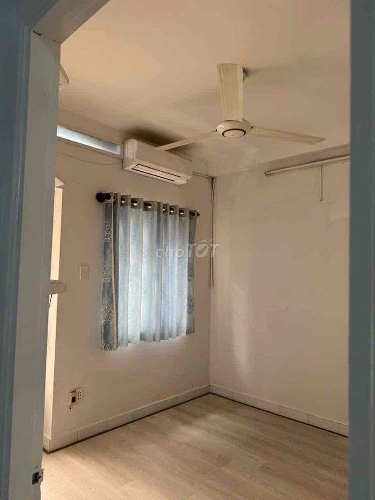 Bán căn hộ chung cư Hà Kiều lầu 1 ,DT 65m2 có 3 phòng ngủ ,1 vệ sinh - Ảnh 3