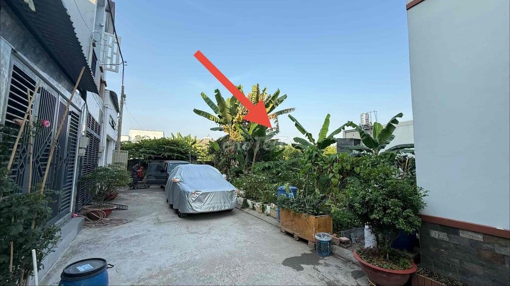 NỀN ĐẤT HẺM 488 LÃ XUÂN OAI - 6.1 TỶ/102M2