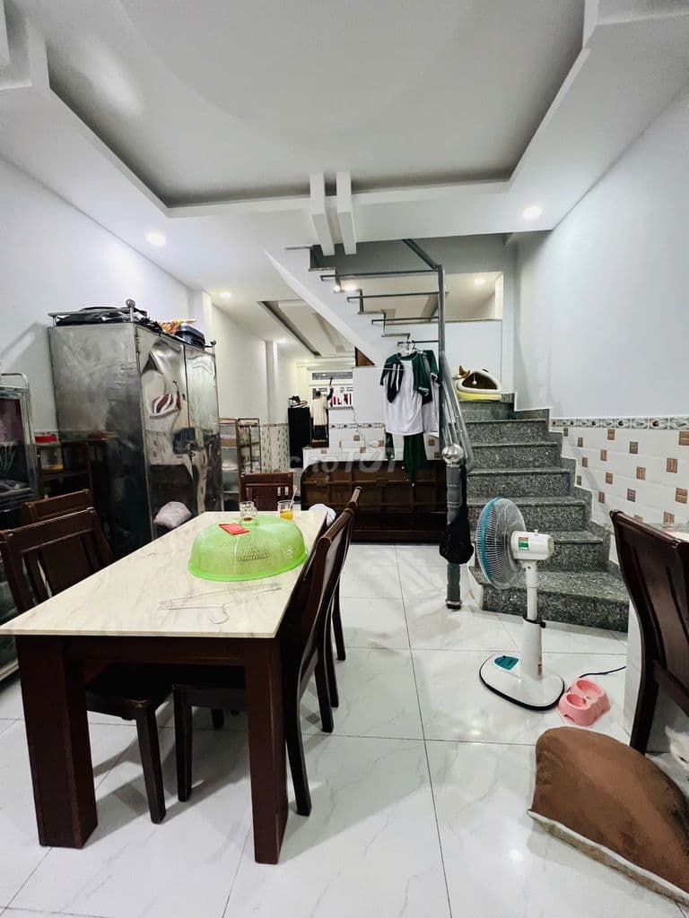 Hot, nhà 2 tầng cực đẹp, An Dương Vương (P. Bình Phú mới) 4x15m 4,6 tỷ