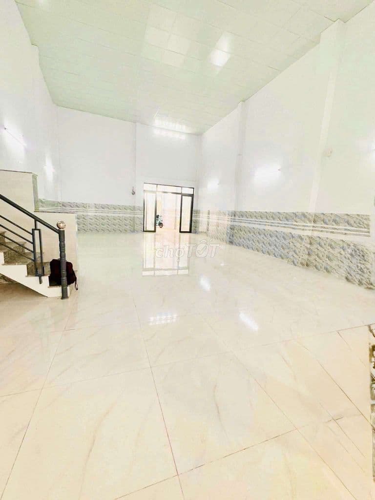 NHÀ 2 TẦNG, 182M2 FULL THỔ,HẺM XE HƠI TTT 14,GIÁP Q.12,CHỈ 4,868 TỶ. - Ảnh 2