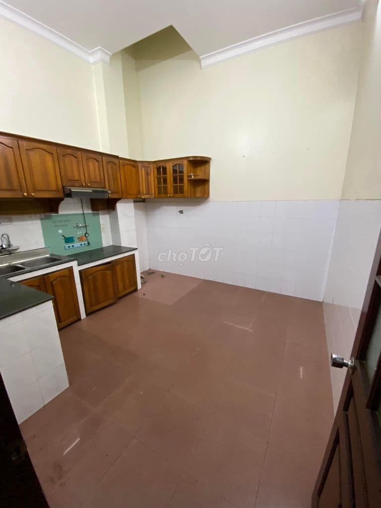 Bán nhà Nguyễn Khang, 50m2x2 tầng, MT 3.6m, vuông vắn. - Ảnh 3