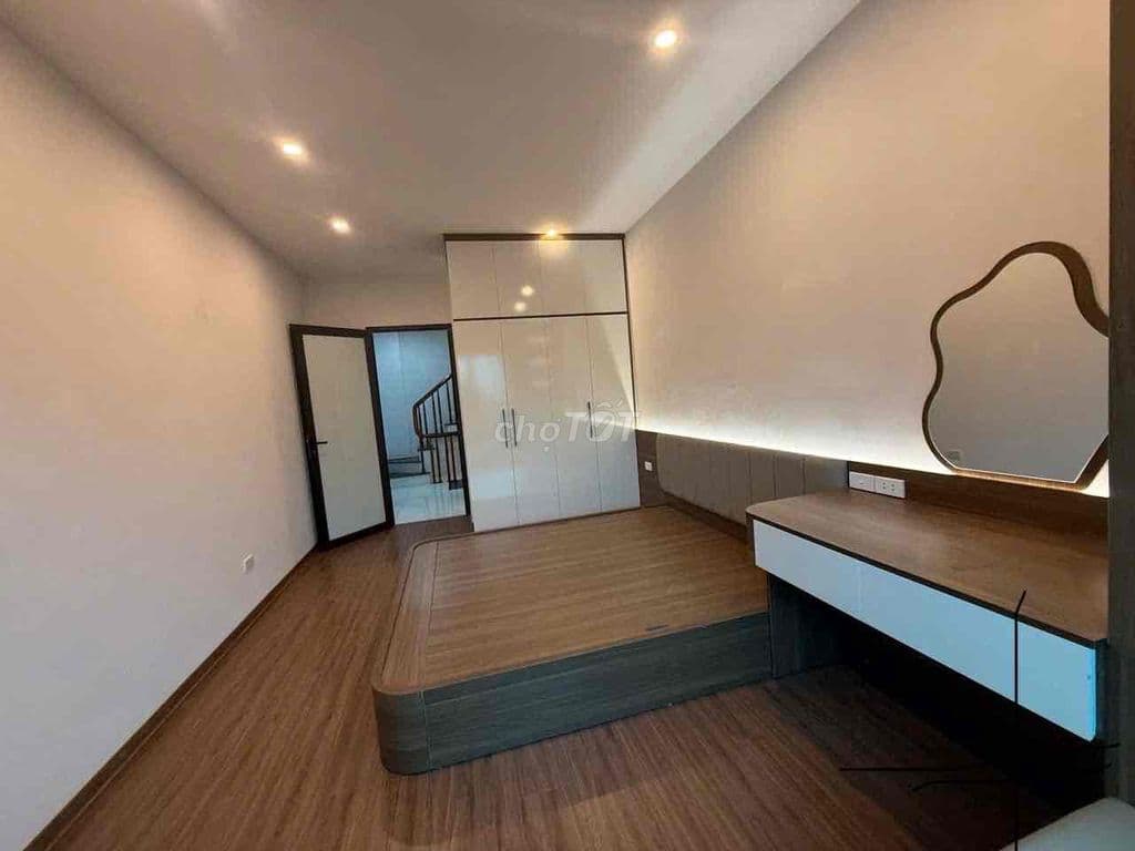 4.5 tỷ nhà Phú Diễn-37m2-4 tầng- gần trường Đh tài nguyên-oto cách 50m - Ảnh 2