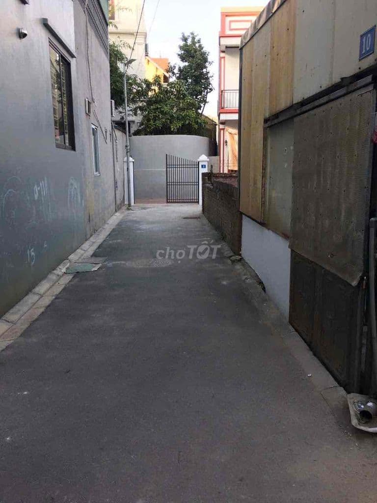 BÁN ĐẤT Ô BÁT TRÀNG – DIỆN TÍCH RỘNG – KÈO CHIA LÔ – HIẾM TẠI B