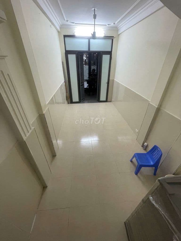 nhà Trung tâm nở hậu giá rẻ thông thoáng ,tiện ich - Ảnh 2