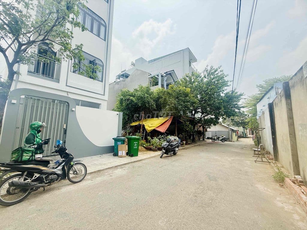 121,5m ( 5m x 24m ) tiện xây CHDV - Ảnh 2