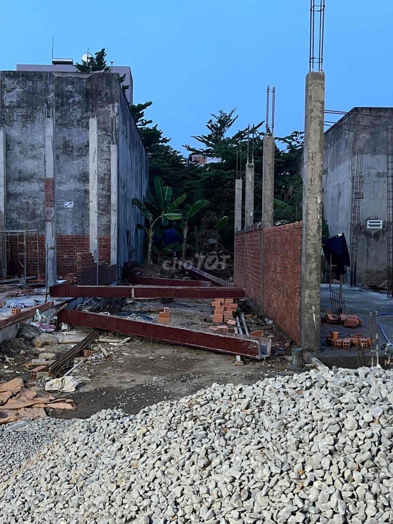 BÁN ĐẤT PHÚ HỮU