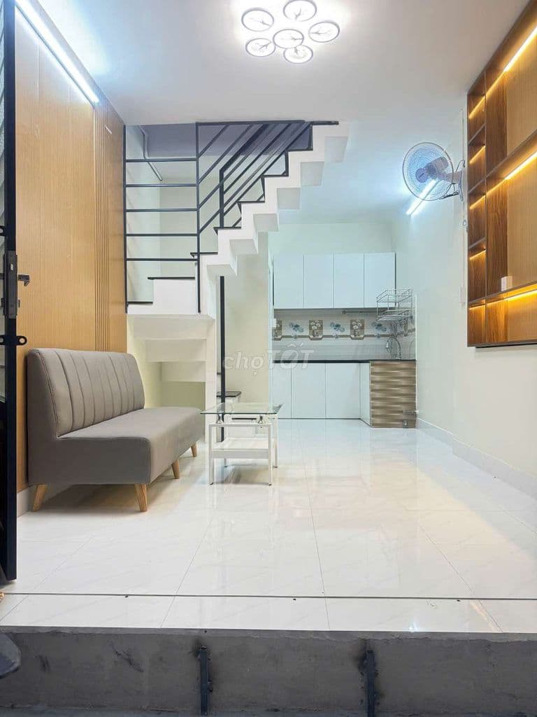 nhà trệt lâud ở Lê Văn Lương gần cầu rạch tôm