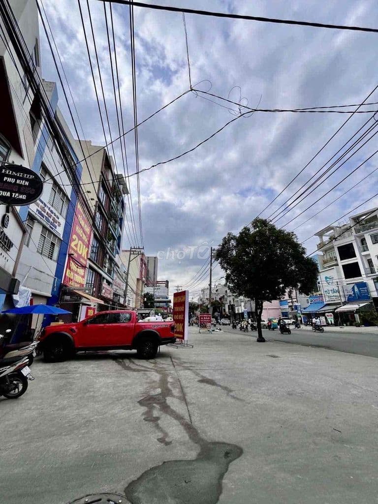 Bán nhà bành văn trân p7 Tân Bình 6x10m trệt 2 lầu