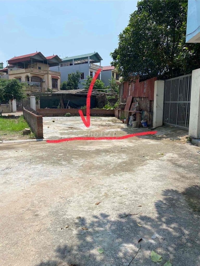 DIỆN TÍCH RỘNG - GIÁ MỀM - Ô TÔ TẢI QUAY ĐẦU