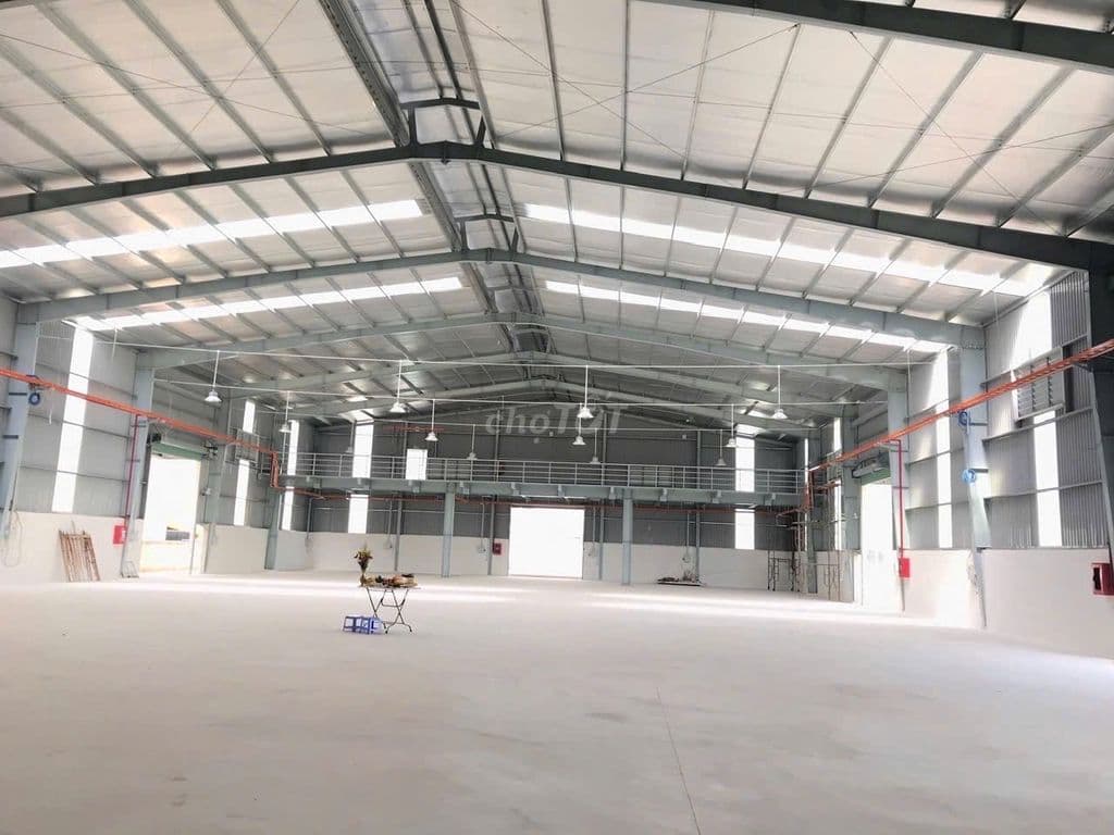 Bán / hoặc cho thuê kho xương trong kcn hiệp Phước,xã nhà bè ,tp hcm