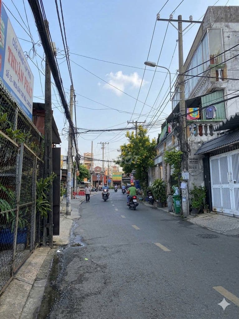CẦN BÁN GẤP MẶT TIỀN KINH DOANH TĂNG NHƠN PHÚ B, 80M2, NHỈNH 6 TỶ