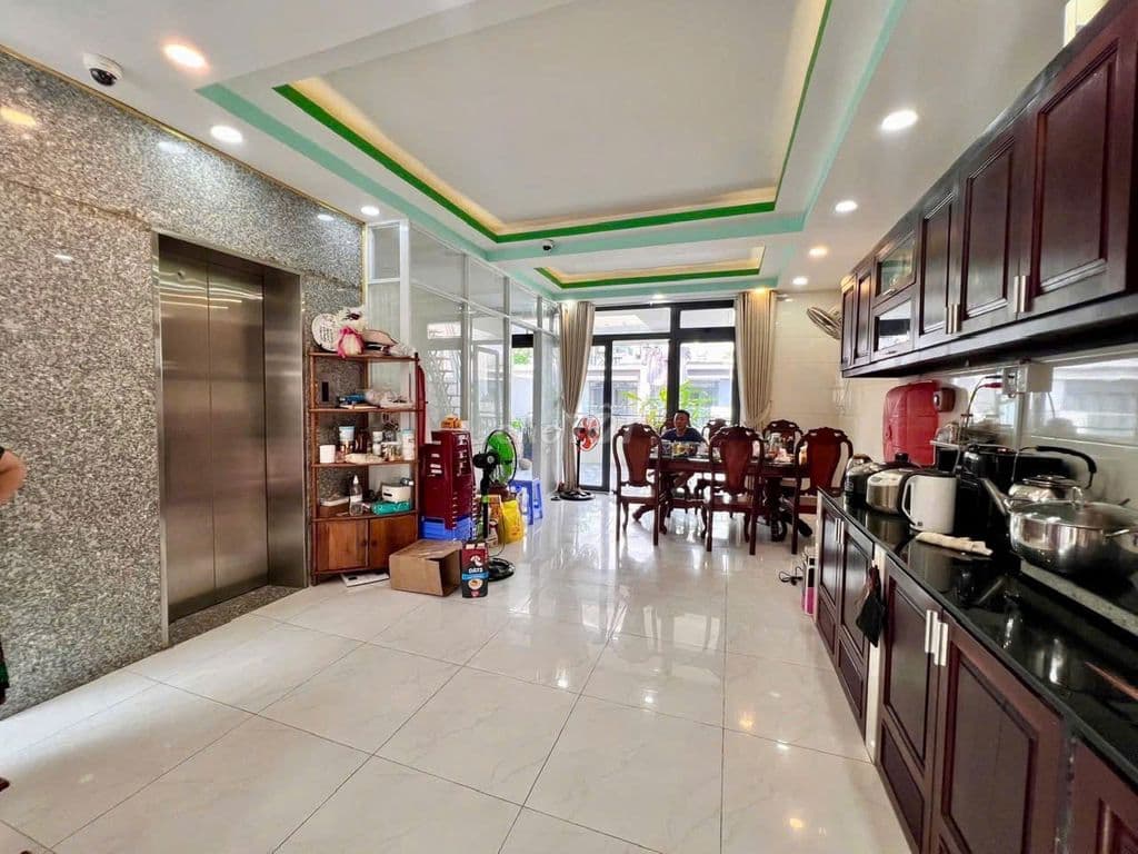 MT Đường 12m| Ngang 6m| KĐT Vạn Phúc | 1 Hầm 1 Trệt 3 Lầu + Thang Máy