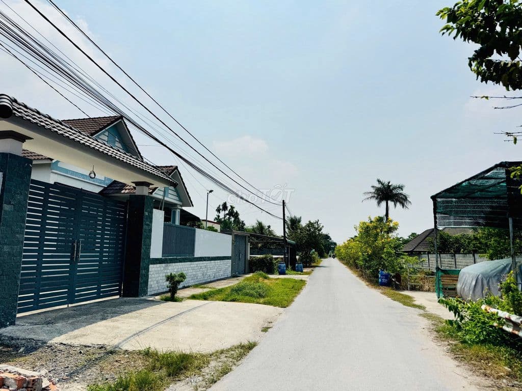 900TR Lô *** 1 Sẹc QL22 Ngay bệnh viện đa khoa Củ Chi 95m2 SHR - Ảnh 3