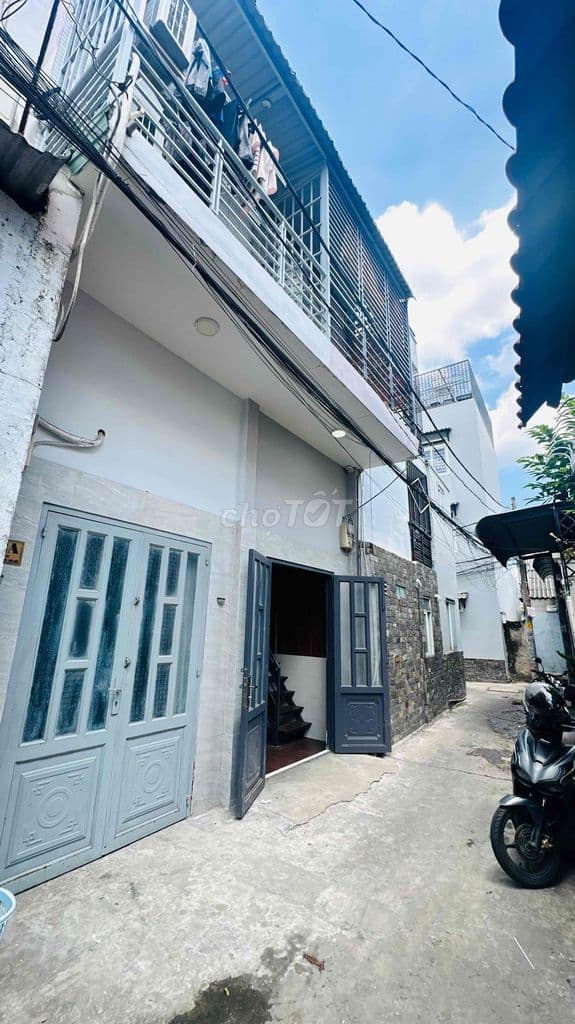 Nhà Tây Hoà, Phước Long A - 3 Tầng - 3PN - Hẻm 3m - Gần metro - SHR.