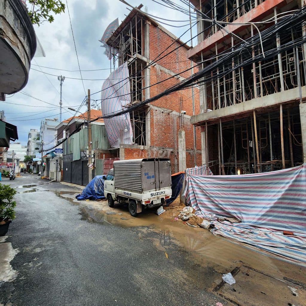 BÁN GẤP NHÀ QUANG TRUNG