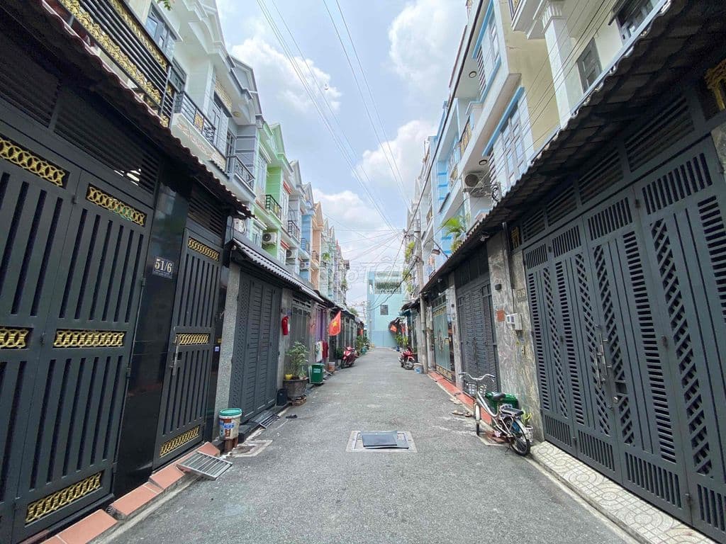 1/ Tân Chánh Hiệp ngang 4,25 x 12m HXH - Đúc 1 Trệt 2 Lầu mái BTCT