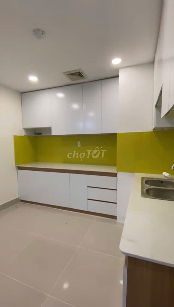 Bán căn hộ chung cư 1050 Phan Chu Trinh, DT: 56m2. 2PN, 2WC, Bếp.