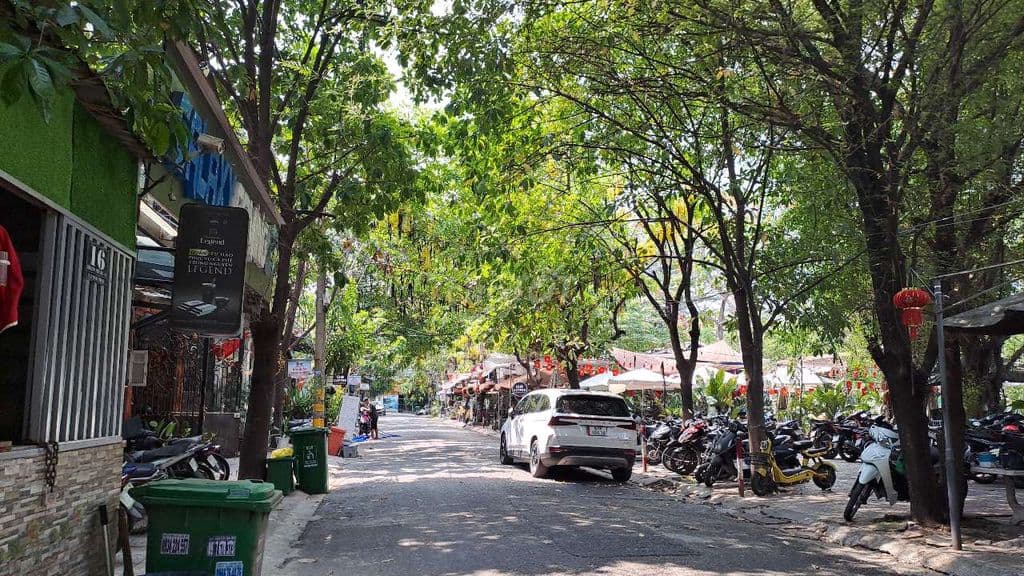 Biệt thự liền kề cần bán - Ảnh 2