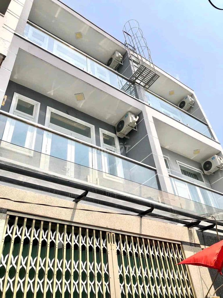 nhà bán 4 x 9m. 2 lầu. hẻm 🚗 đường Phú định F16.Q8 - Ảnh 2