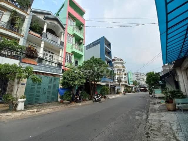Bán nhà hẻm Lê Văn Phan, q. Tân Phú, 4,15x19m, 2 lầu ST, giá 8,2 tỷ - Ảnh 2