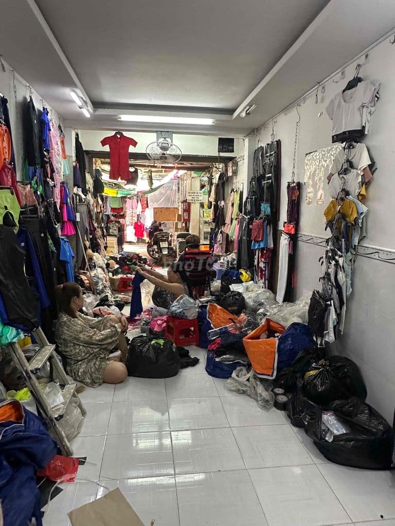 Bán Nhà - giảm 300tr 🔥Trong Mặt Chợ Bàn Cờ. 🔥 Nguyễn Đình Chiểu Q3