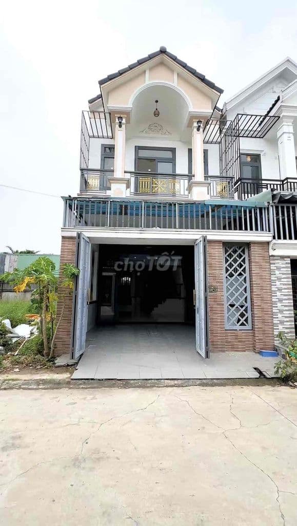 Bán Gấp Nhà 1trệt1 lầu mái thái 2tỷ350Tr