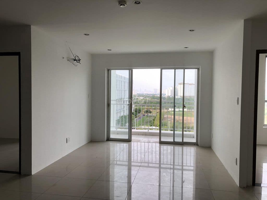 Cần Bán Căn Hộ The Mansion, H.Bc, Dt : 83 m2, 2PN, Giá : 2 tỷ/căn