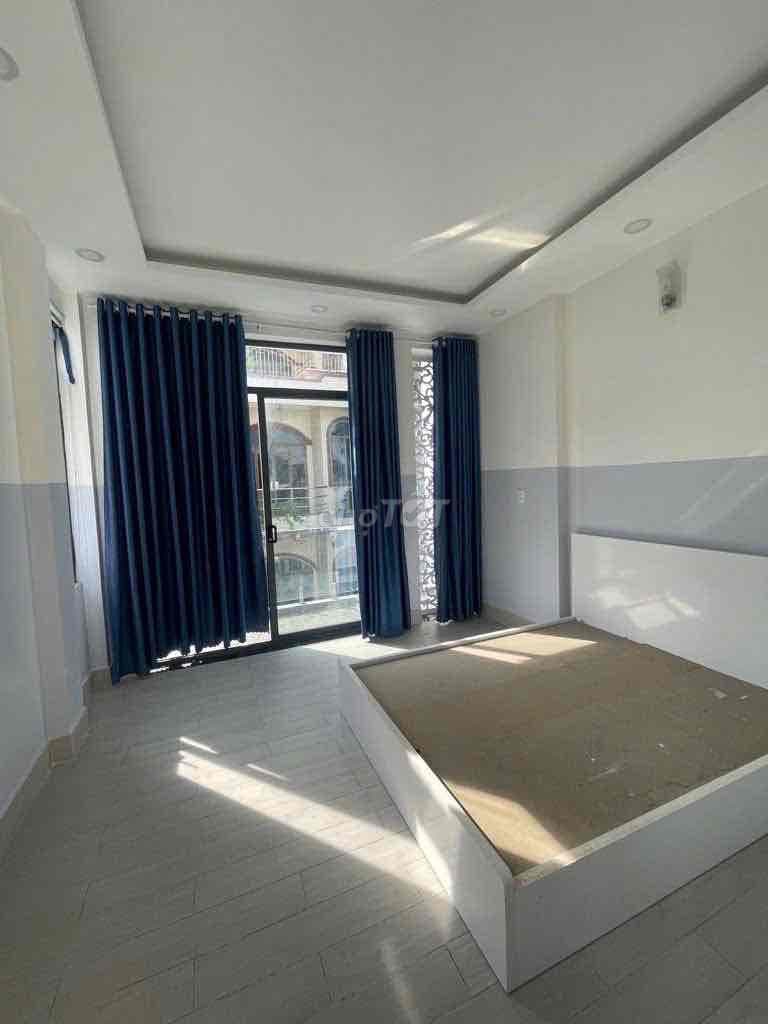 KHUVIP HUỲNH VĂN BÁNH – 4 TẦNG – BAN CÔNG RỘNG – LIỀN KỀ QUẬN 3 - Ảnh 2