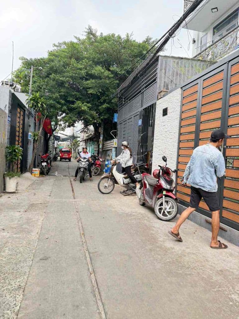 bán nhà đường Lê trọng tấn - Ảnh 2