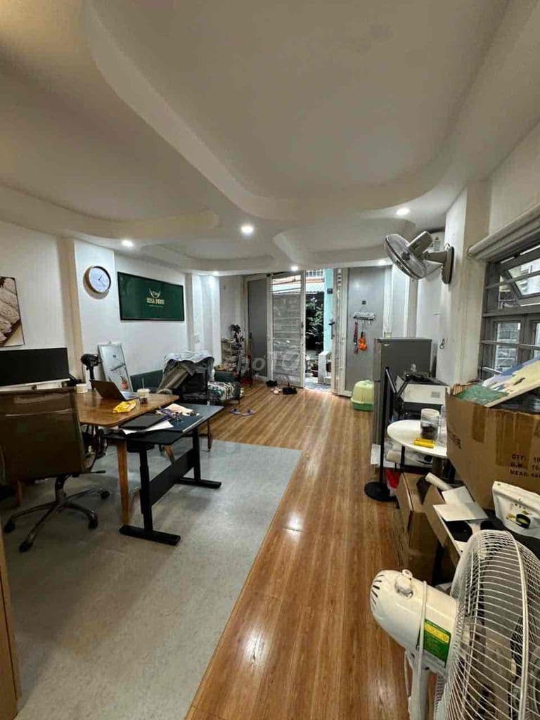 ✅ Bán nhà Nguyễn Thị Minh Khai Quận 3 - Ngang 4,5mx9m, gần MT chỉ 5T