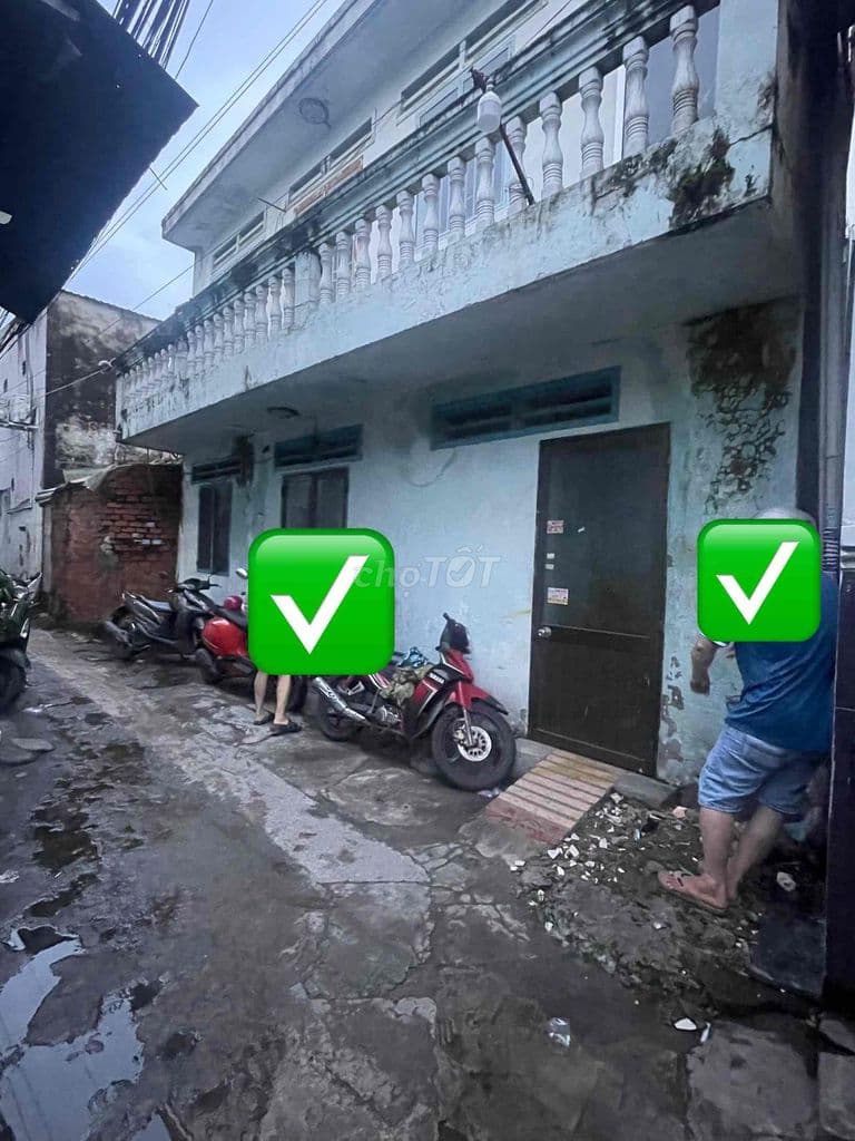 Cần bán gấp nhà nát giá rẻ